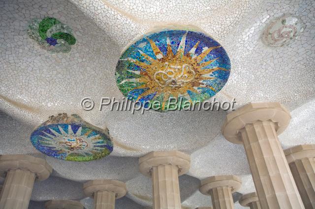 espagne catalogne 34.JPG - Mosaïques du Parc Güell, BarceloneCatalogne, Espagne